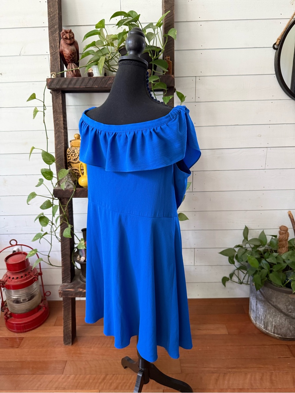 Roz & Ali Shoulder Ruffle Button-Front Royal Blue Dress Size 16 - Picture 7 of 17